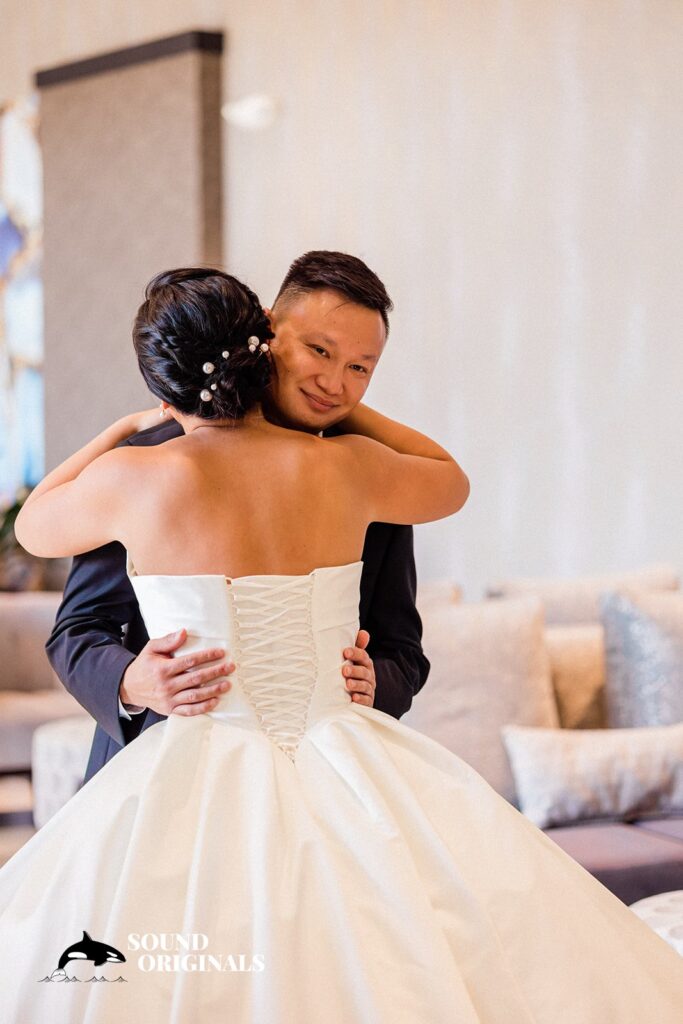 Silver Cloud Point Ruston Wedding // Selina + Chris -