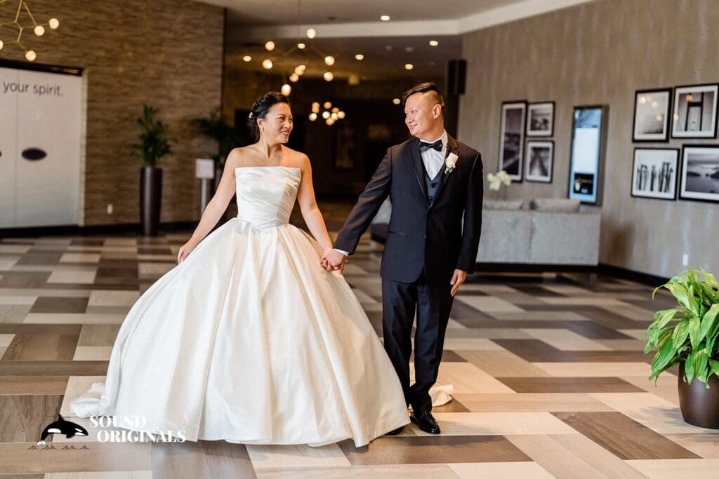 Silver Cloud Point Ruston Wedding // Selina + Chris -