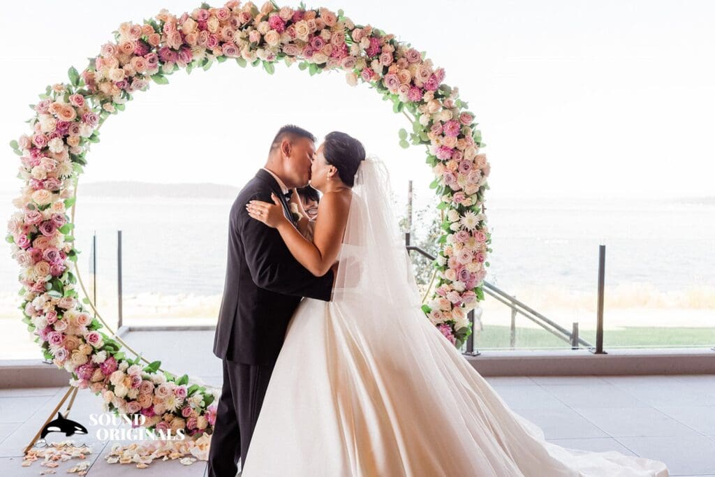 Silver Cloud Point Ruston Wedding // Selina + Chris -