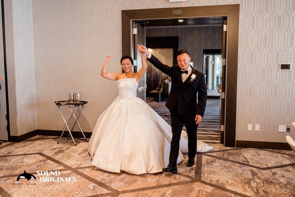 Silver Cloud Point Ruston Wedding // Selina + Chris -