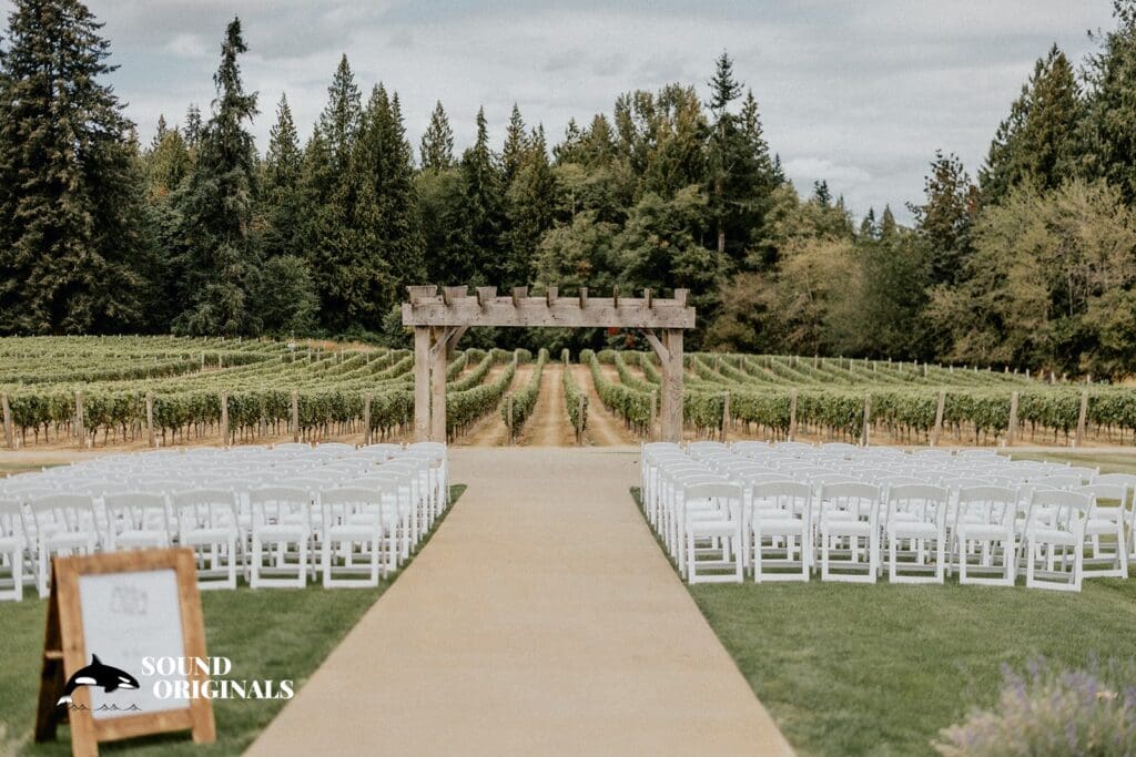 Windy Hill Winery Wedding // Haidyn + Dylan -