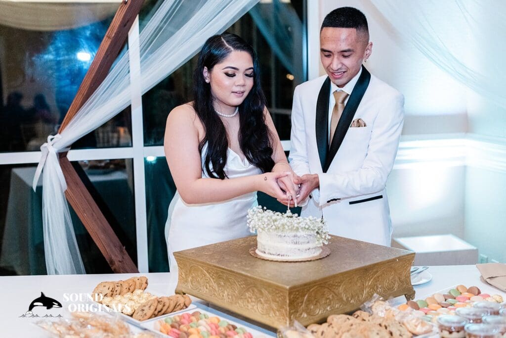 Noelle + Robert Brentwood Rise Wedding // Noelle + Robert -