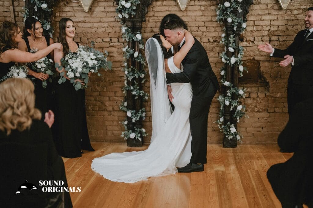 <strong>City Farm - Chehalis Wedding // Laura + Andrew</strong> -