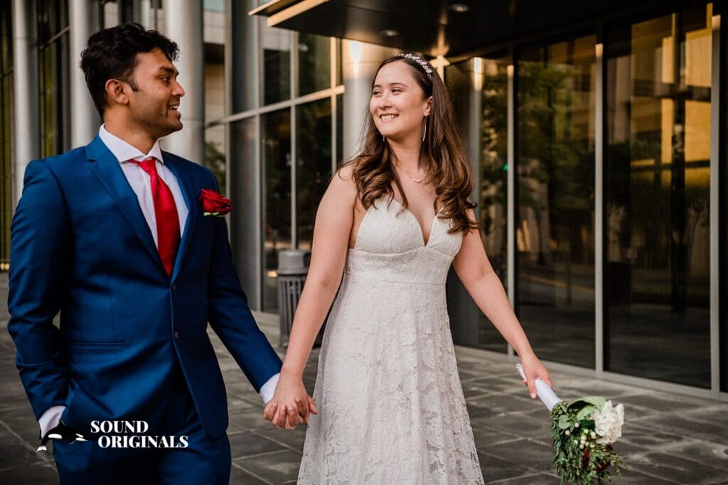 <strong>Seattle Municipal Courthouse Wedding // Chelsea + Samrat</strong> -