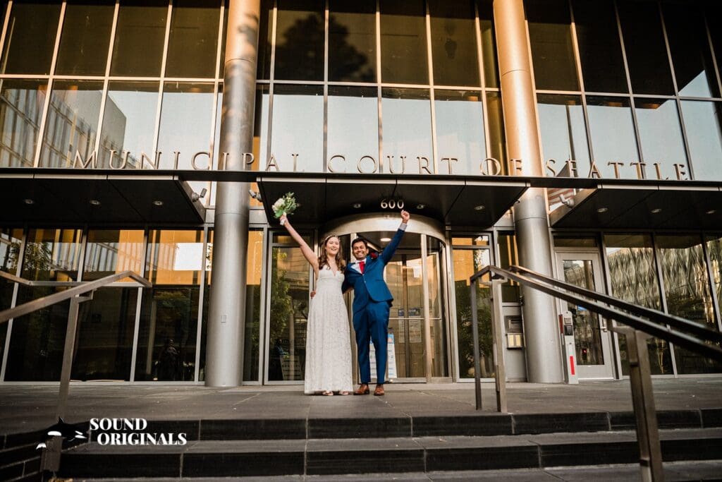 <strong>Seattle Municipal Courthouse Wedding // Chelsea + Samrat</strong> -