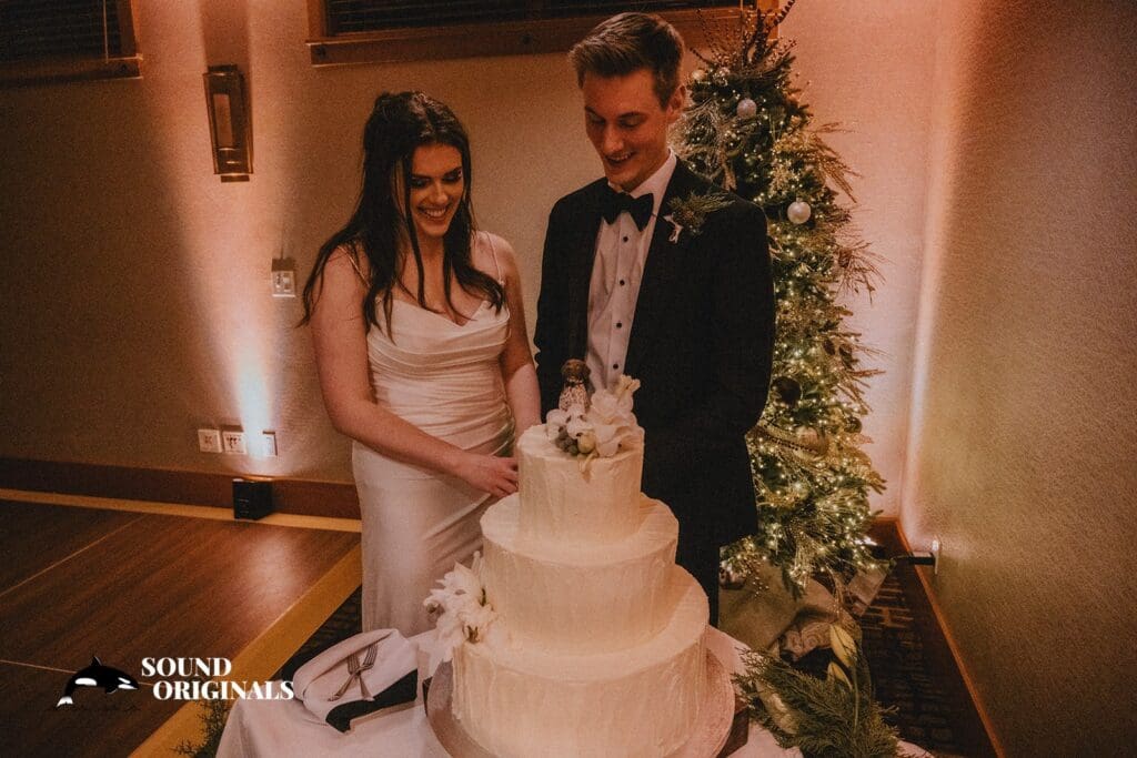 Willows Lodge Wedding // Claire + Andrew -