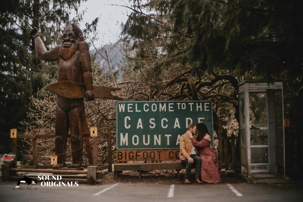 25 STUNNING Locations for Engagement Photos in Seattle -