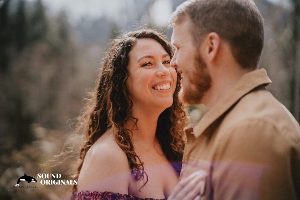 25 STUNNING Locations for Engagement Photos in Seattle -