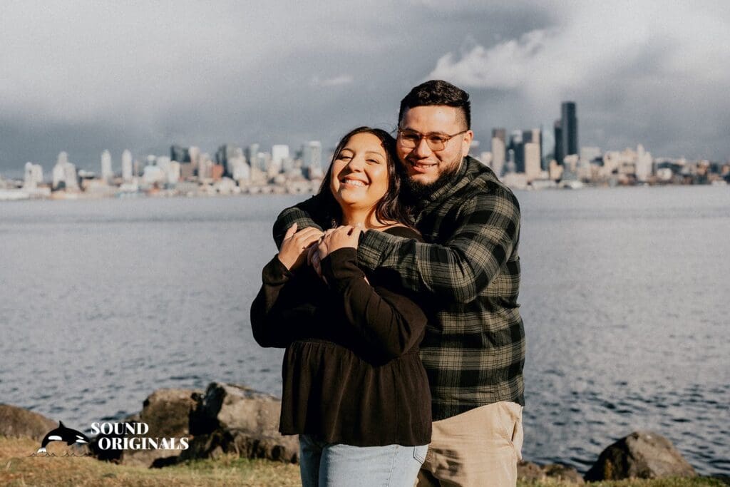 Alki Beach Engagement // Jeniffer + Erick -