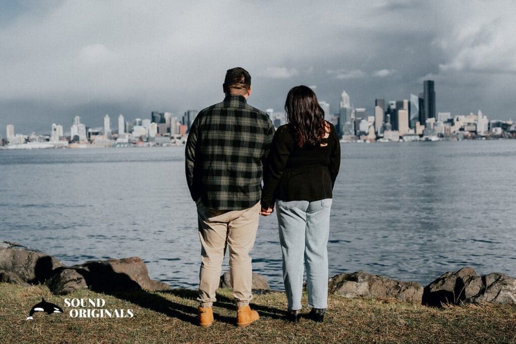 Alki Beach Engagement // Jeniffer + Erick -