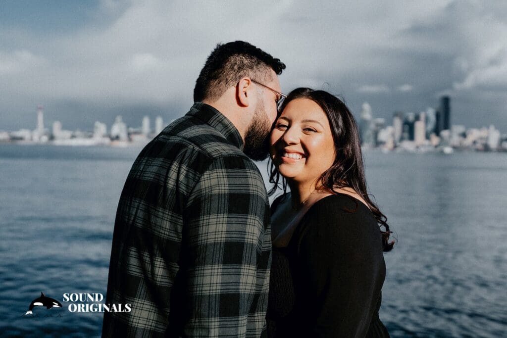 Alki Beach Engagement // Jeniffer + Erick -