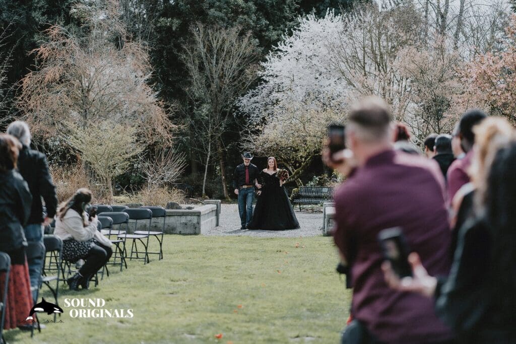 Highline Botanical Garden Wedding // Nichole + James -