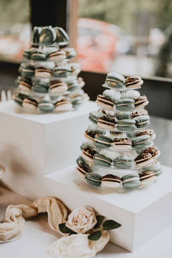 Lake Wilderness Lodge Wedding // Jamie + Jakob -