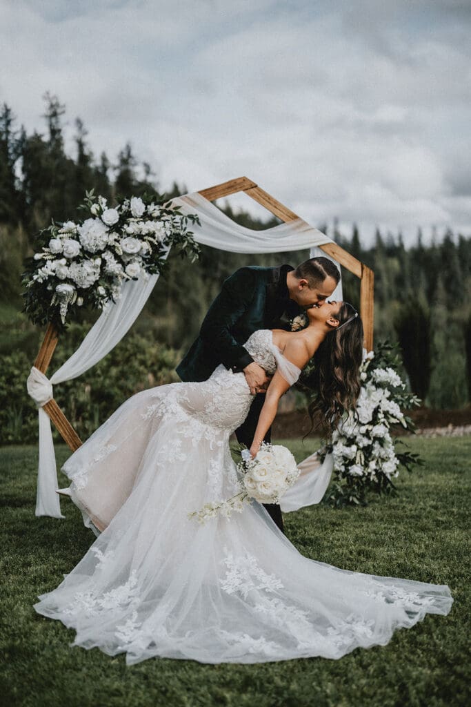 Lake Wilderness Lodge Wedding // Jamie + Jakob -