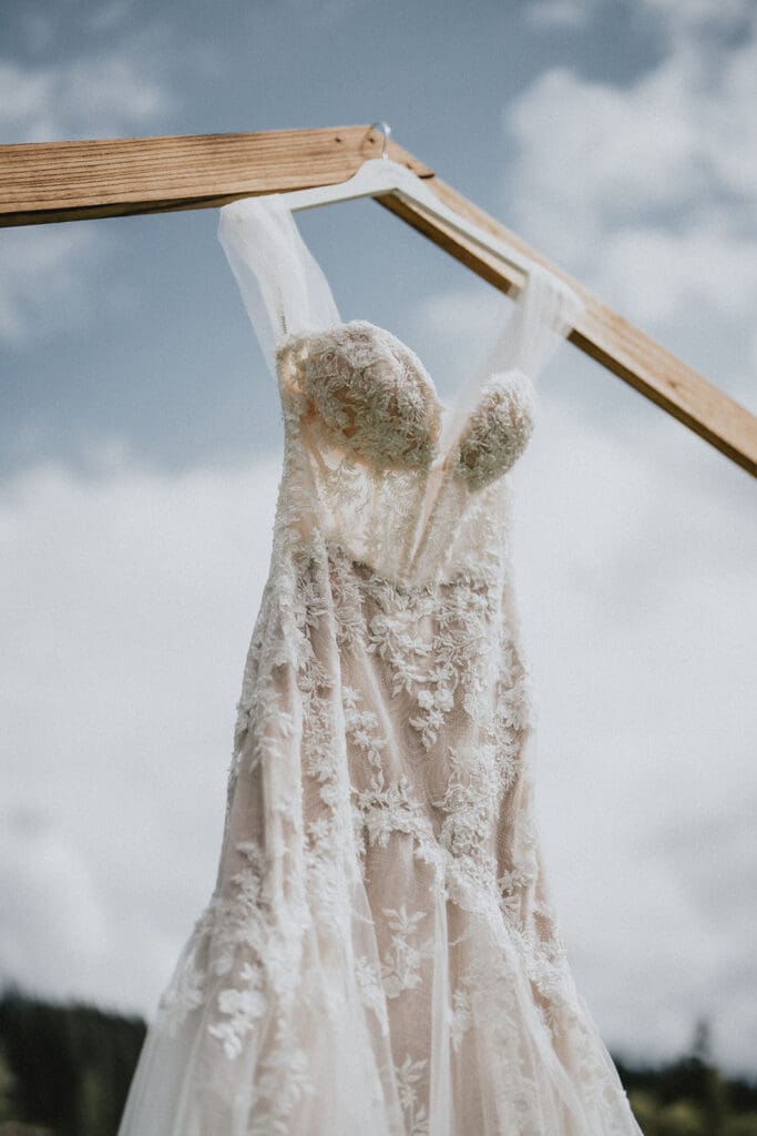 Lake Wilderness Lodge Wedding // Jamie + Jakob -