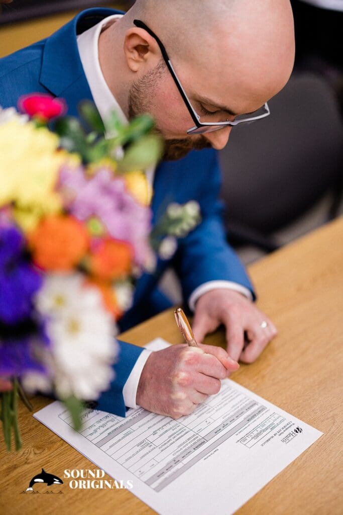 Bekka + Sean Lynnwood Municipal Court Wedding // Bekka + Sean -