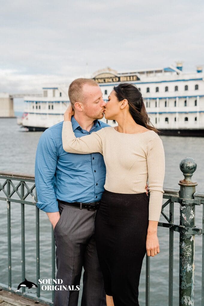 <strong>Pier 7 Engagement //  Julie + Jesse</strong> -