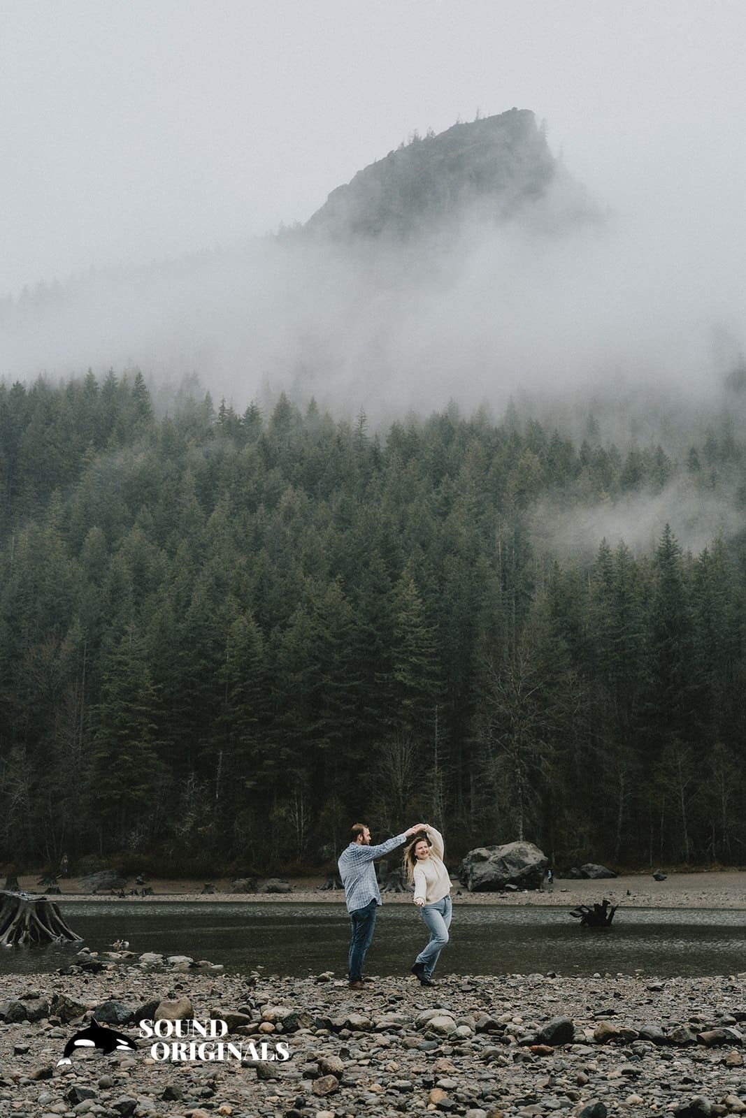 Rattlesnake Lake Engagement // Taylor + Steven -