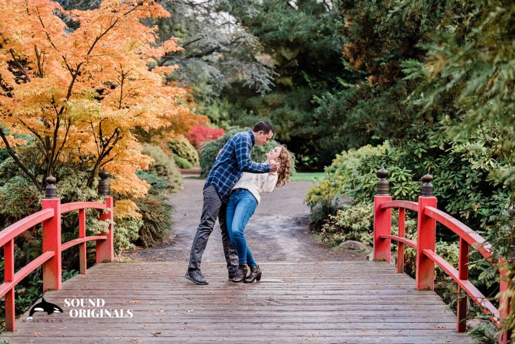 25 STUNNING Locations for Engagement Photos in Seattle -