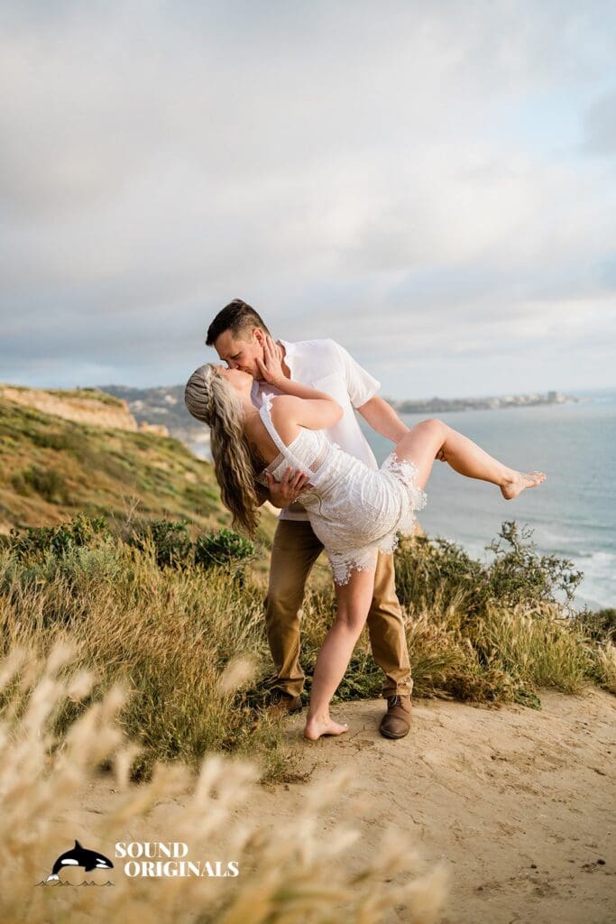 Torrey Pines Gliderport Engagement // Audrey + Bill -
