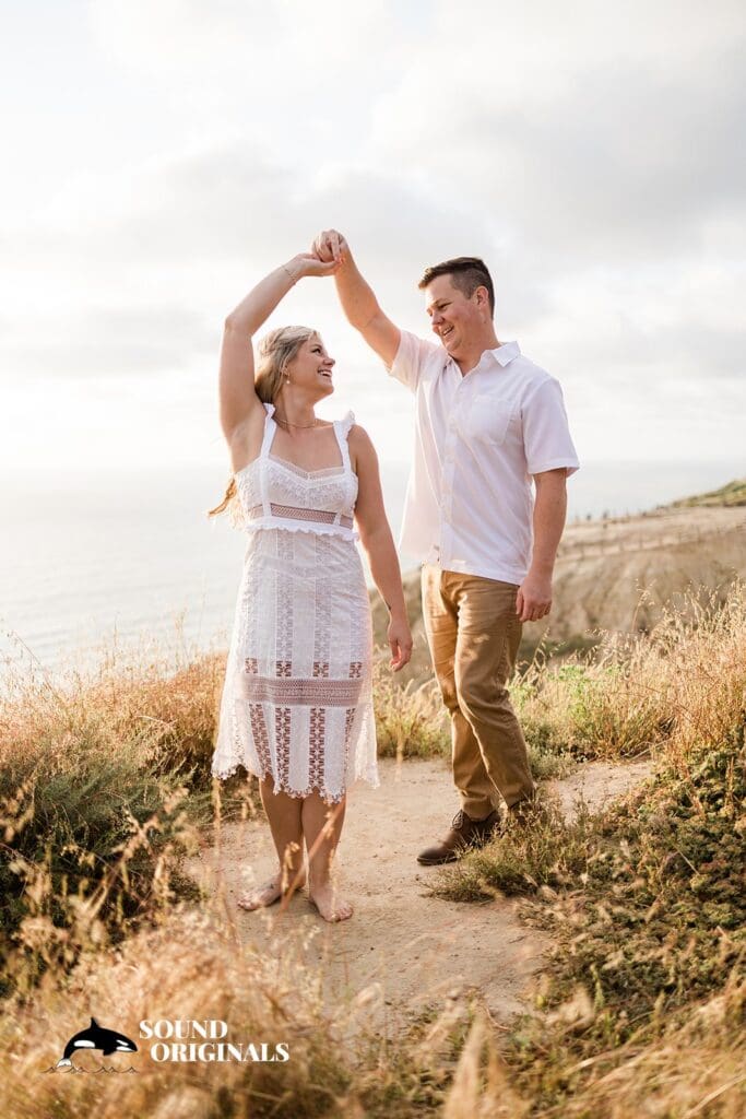 Torrey Pines Gliderport Engagement // Audrey + Bill -
