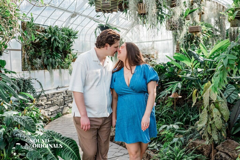 Victoria + Benjamin WW Seymour Conservatory Engagement // Victoria + Benjamin -