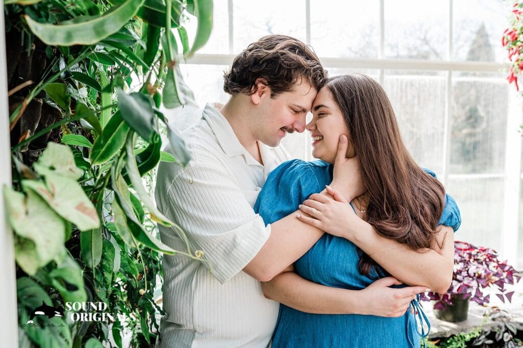 Victoria + Benjamin WW Seymour Conservatory Engagement // Victoria + Benjamin -