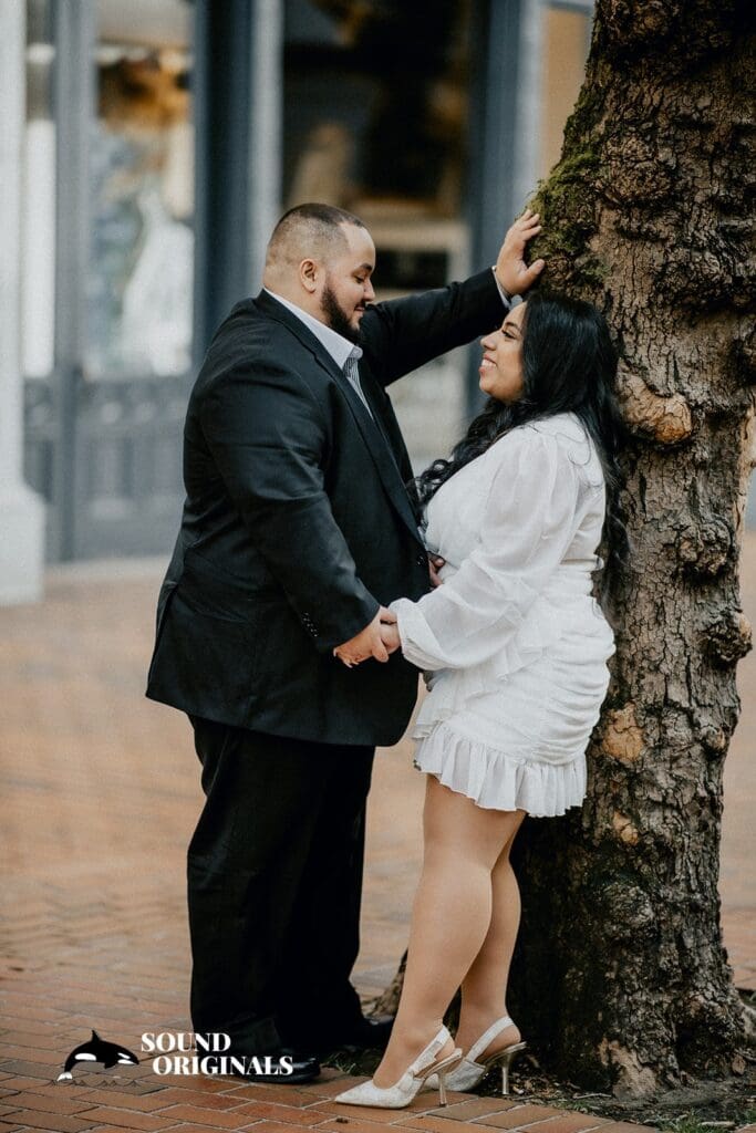 Pioneer Square Engagement // Gisselle + Edwin -