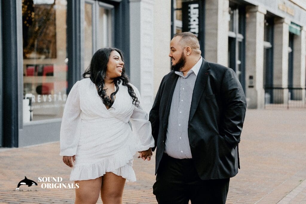Pioneer Square Engagement // Gisselle + Edwin -