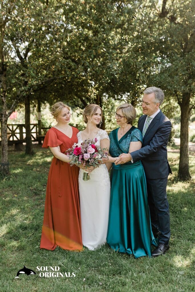 Imperia Lake Union Wedding // Nicola + Chase -