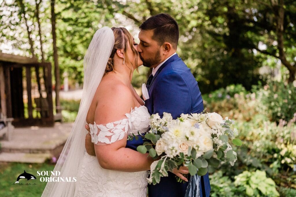 The Kelley Farm Wedding // Sarah + Brandon -