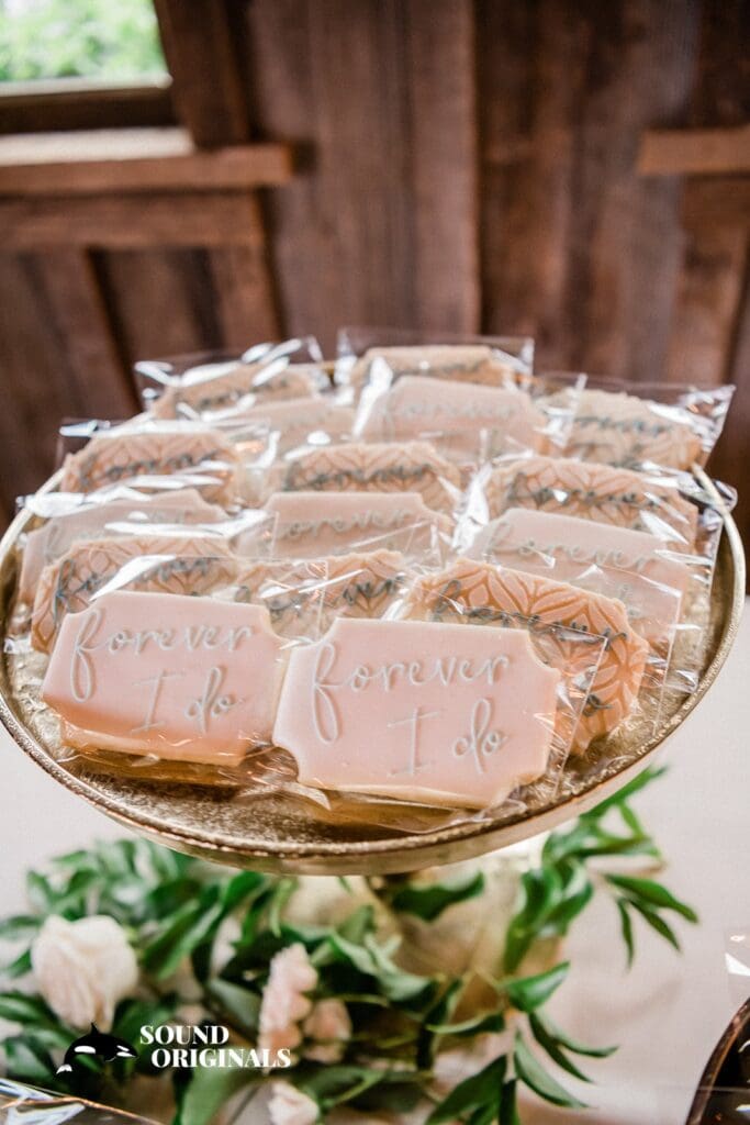 The Kelley Farm Wedding // Sarah + Brandon -