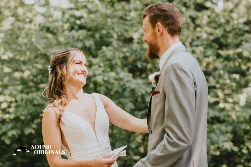 Lake Wilderness Lodge Wedding // Laura + Nicholas -