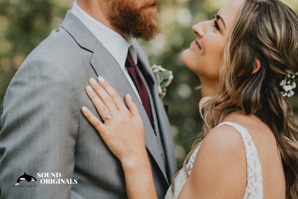 Lake Wilderness Lodge Wedding // Laura + Nicholas -