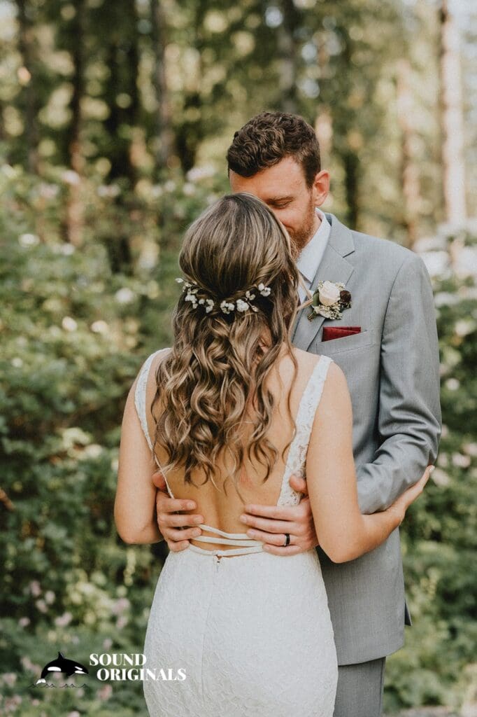 Lake Wilderness Lodge Wedding // Laura + Nicholas -