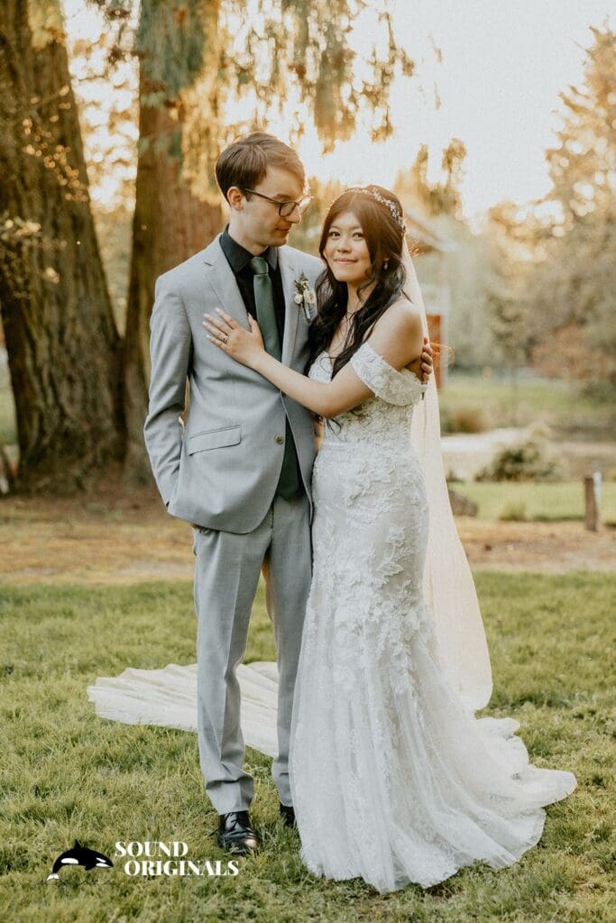 Lakeside Gardens Wedding // Caleigh + Joshua -