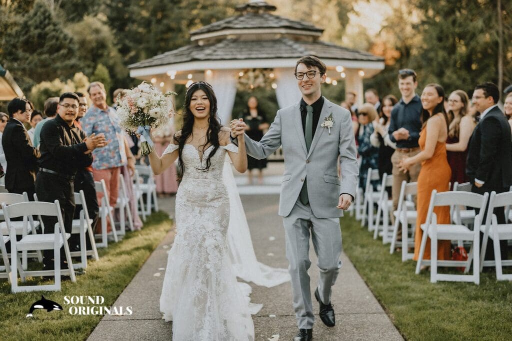 Lakeside Gardens Wedding // Caleigh + Joshua -