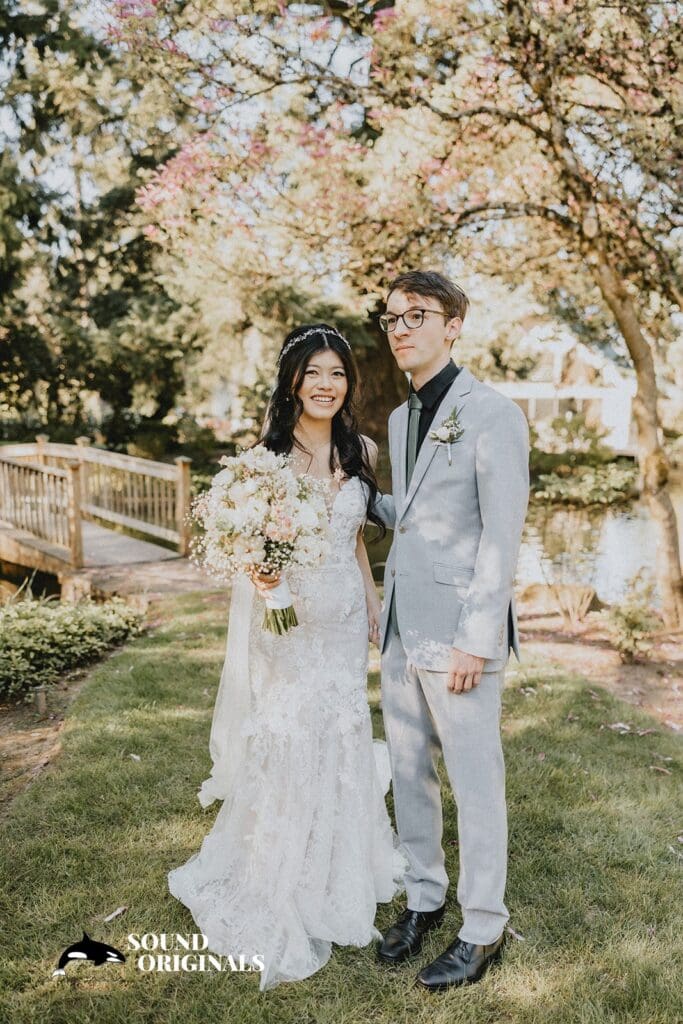 Lakeside Gardens Wedding // Caleigh + Joshua -