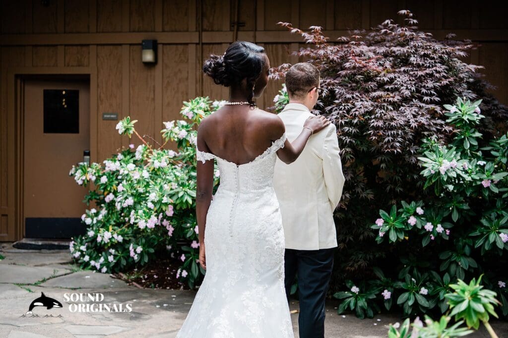 Landmarks Society Art & Garden Center Wedding // Grace + Gilad -