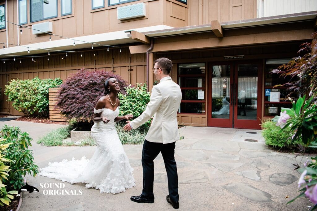 Landmarks Society Art & Garden Center Wedding // Grace + Gilad -