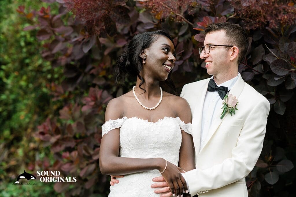 Landmarks Society Art & Garden Center Wedding // Grace + Gilad -