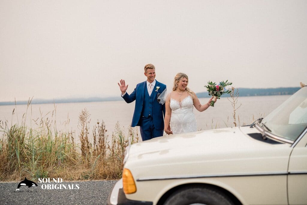Lopez Island Wedding // Alexa + Ryan -
