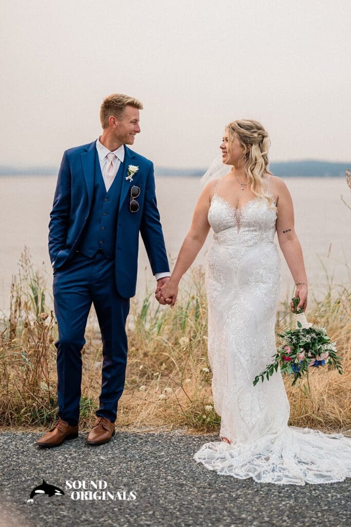 Lopez Island Wedding // Alexa + Ryan -