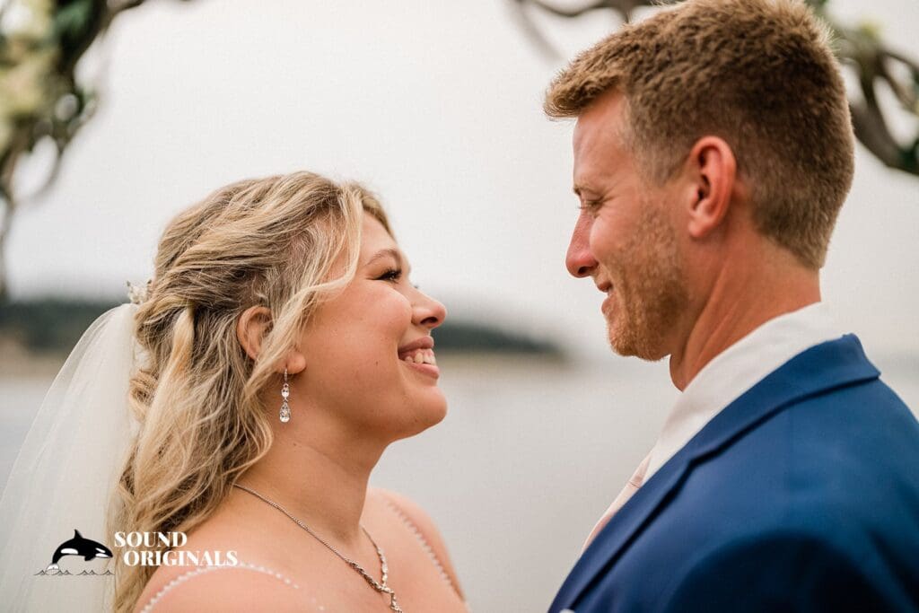 Lopez Island Wedding // Alexa + Ryan -