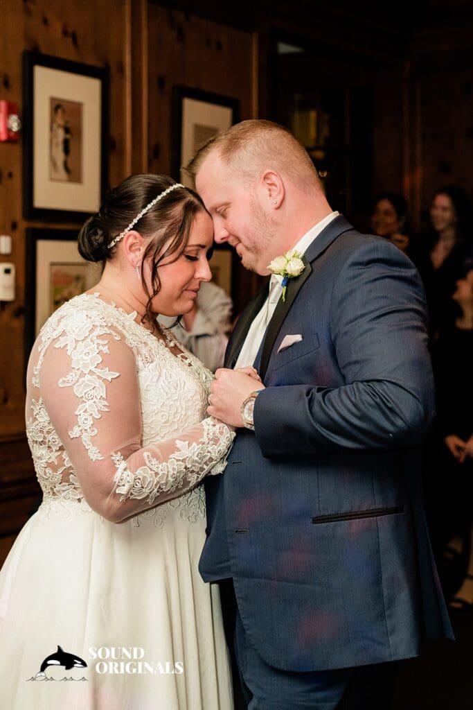 The Manor House at Pleasant Beach Wedding // Kaitlin & Chris -