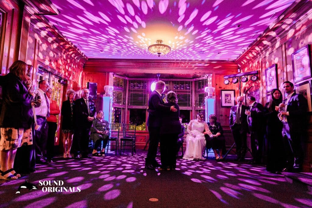 The Manor House at Pleasant Beach Wedding // Kaitlin & Chris -