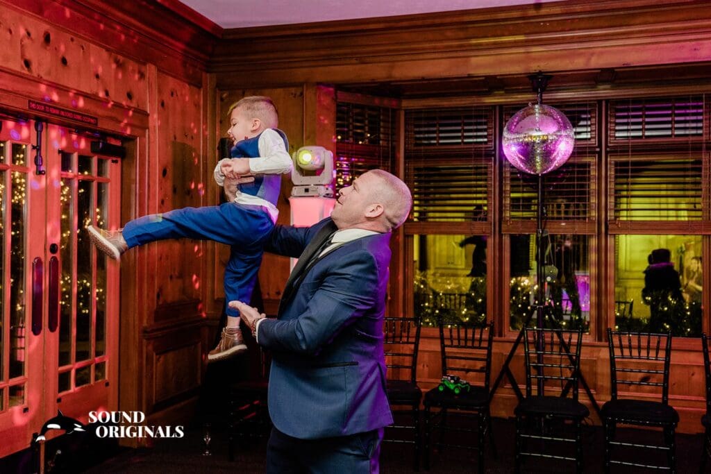 The Manor House at Pleasant Beach Wedding // Kaitlin & Chris -