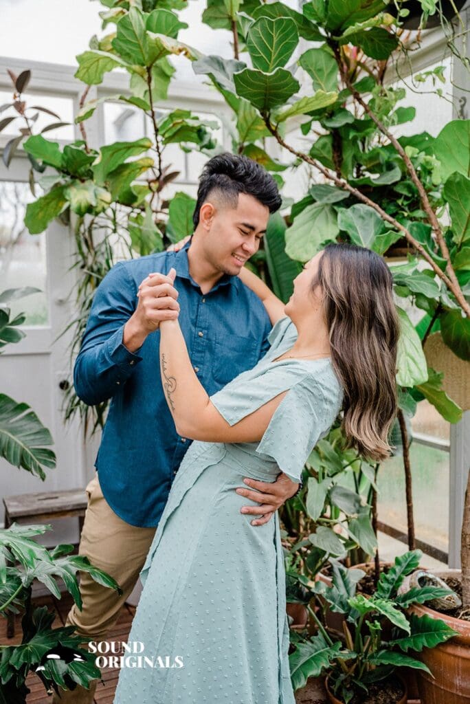 Seattle Greenhouse Engagement // Alyssa + Johnny -