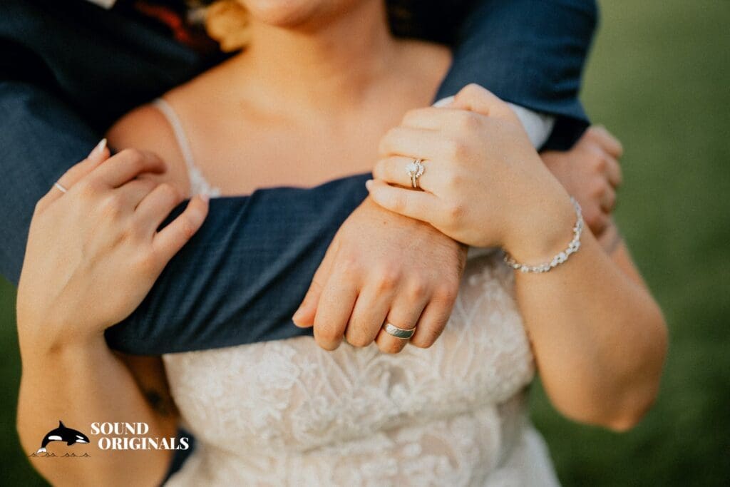 The Cattle Barn Wedding // Shelbi + Mat -