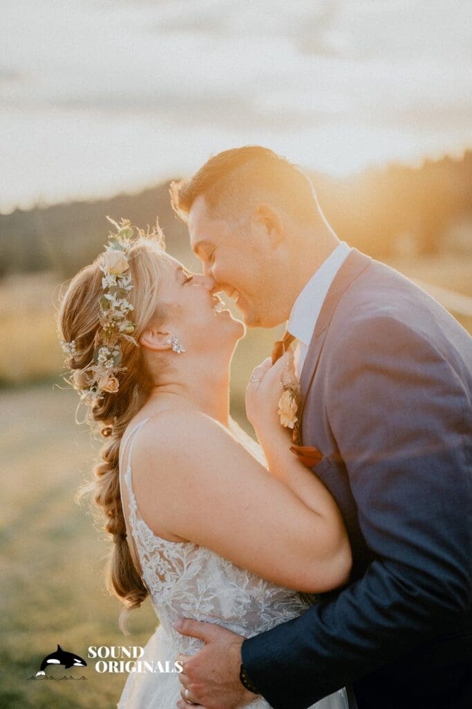 The Cattle Barn Wedding // Shelbi + Mat -